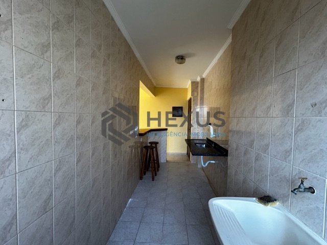 Foto 16 de Apartamento com varanda e lazer a 500m da praia no Tombo, Guarujá