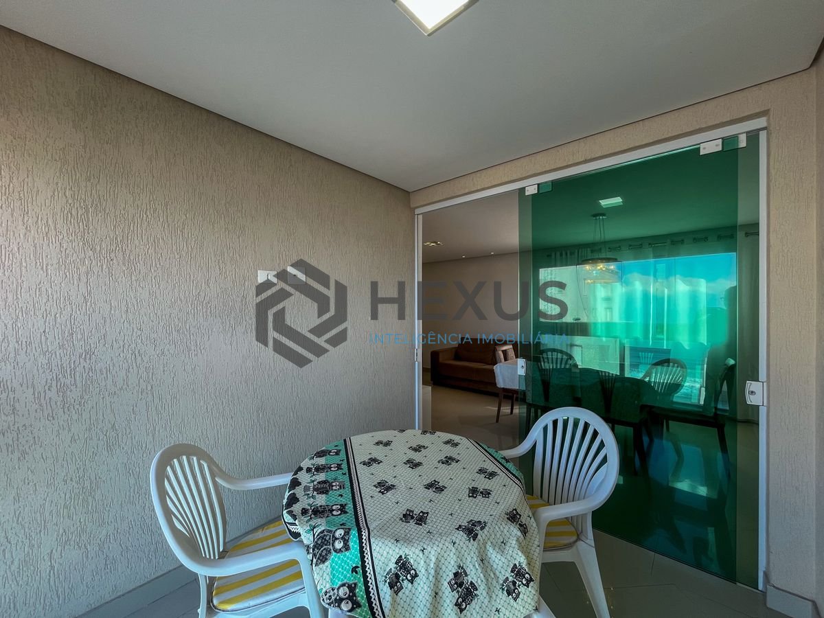Foto 9 de Apartamento frente mar com varanda gourmet vista mar e lazer nas Pitangueiras, Guarujá
