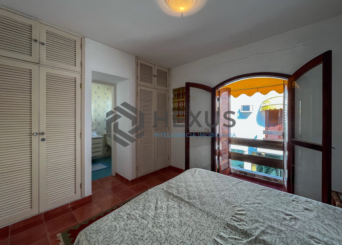 Foto 35 de Apartamento frente mar com varanda lazer e quintal na Enseada, Guarujá