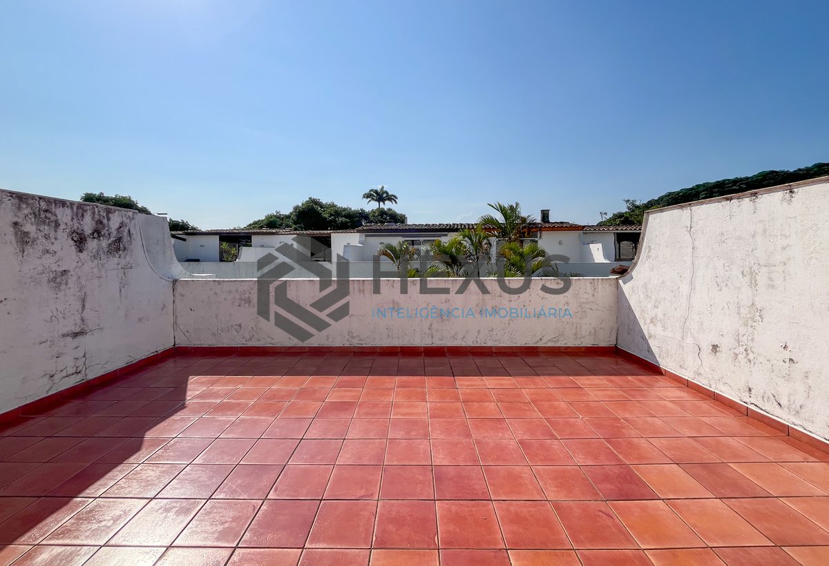 Foto 41 de Apartamento frente mar com varanda lazer e quintal na Enseada, Guarujá