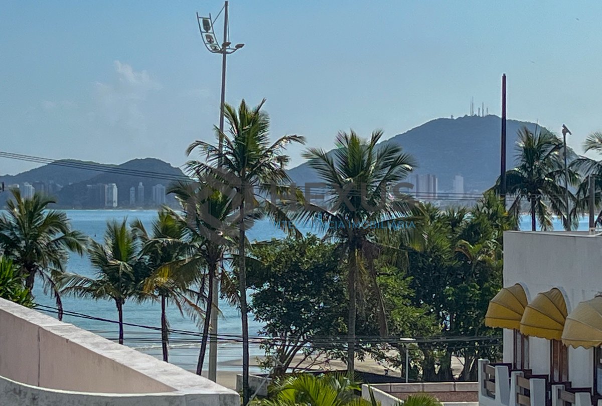 Foto 43 de Apartamento frente mar com varanda lazer e quintal na Enseada, Guarujá