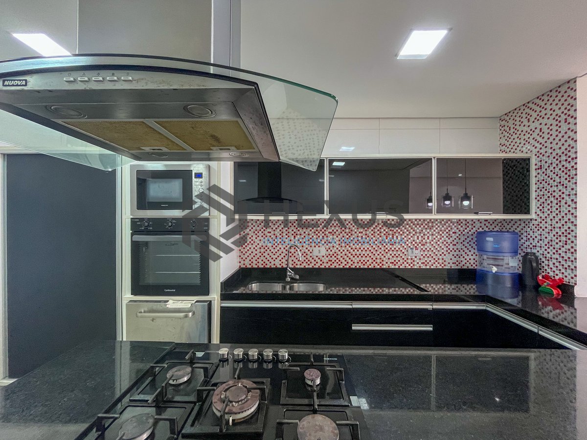 Foto 40 de Apartamento reformado frente mar e lazer no Pitangueiras, Guarujá