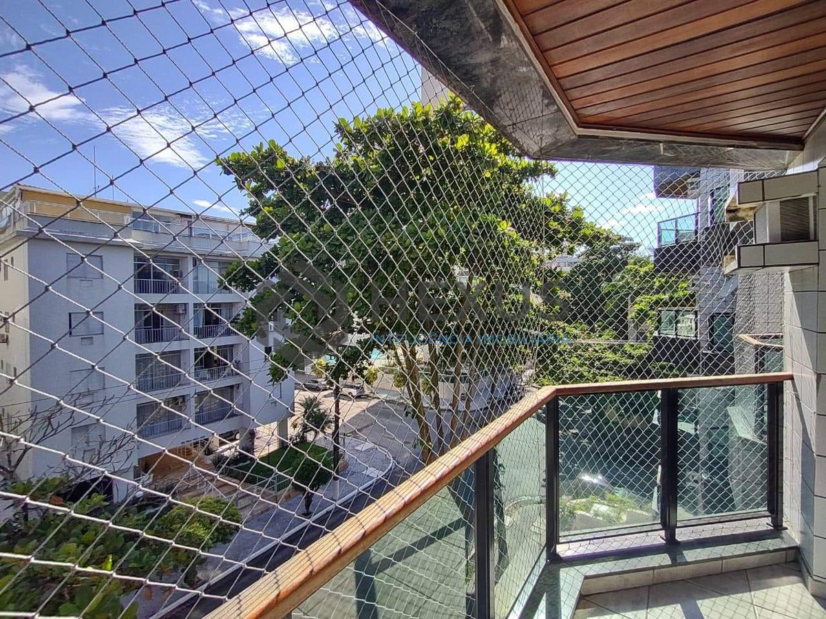 Foto 19 de Apartamento com varanda e lazer na Enseada, Guarujá