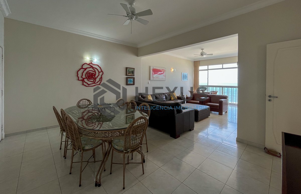 Foto 3 de Apartamento frente mar com vista mar e lazer nas Pitangueiras, Guarujá