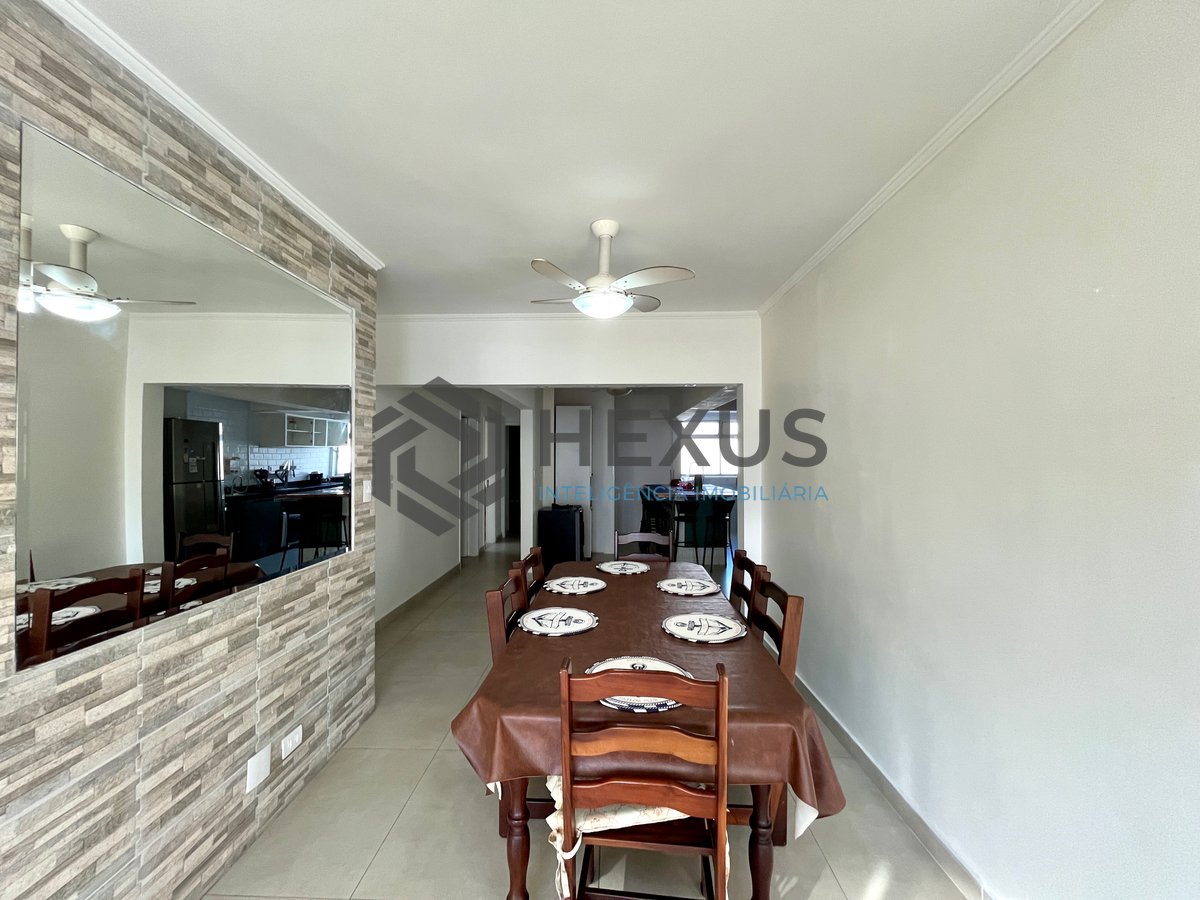 Foto 6 de Apartamento com varanda vista mar na beira mar da praia nas Pitangueiras, Guarujá