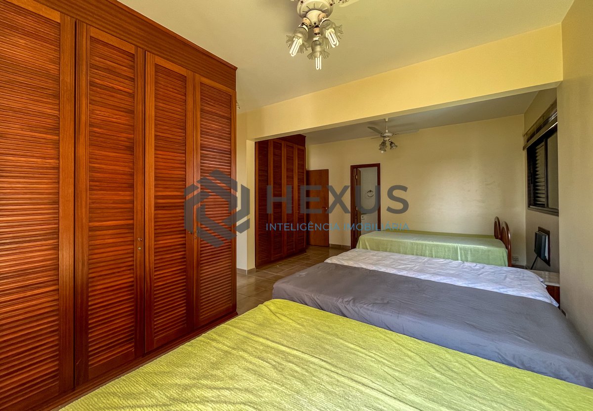 Foto 30 de Apartamento frente mar com varanda e lazer no Jardim Astúrias, Guarujá