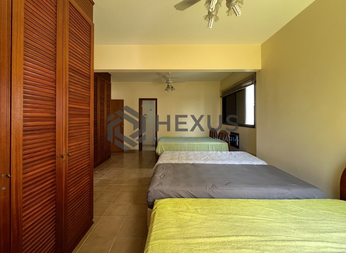 Foto 32 de Apartamento frente mar com varanda e lazer no Jardim Astúrias, Guarujá