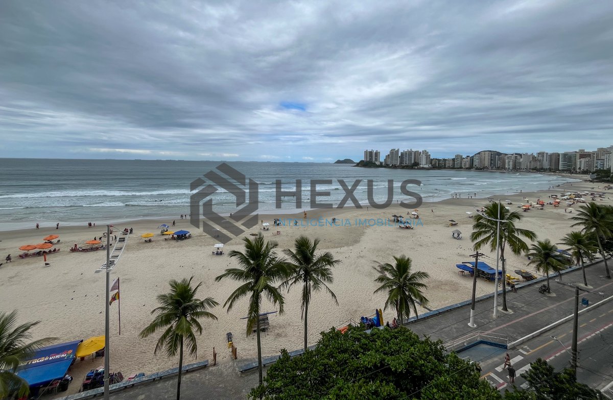 Foto 9 de Apartamento reformado frente mar com varanda vista mar nas Pitangueiras, Guarujá