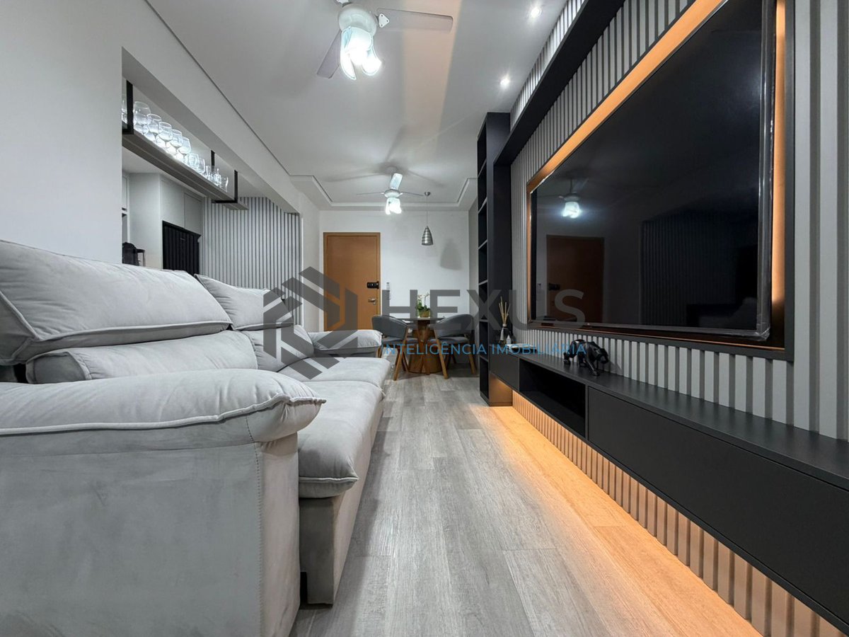 Foto 12 de Apartamento com varanda gourmet e lazer a 1 quadra da praia no Jardim Astúrias, Guarujá