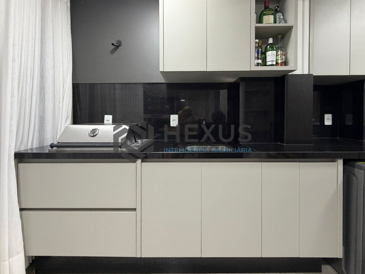 Foto 16 de Apartamento com varanda gourmet e lazer a 1 quadra da praia no Jardim Astúrias, Guarujá