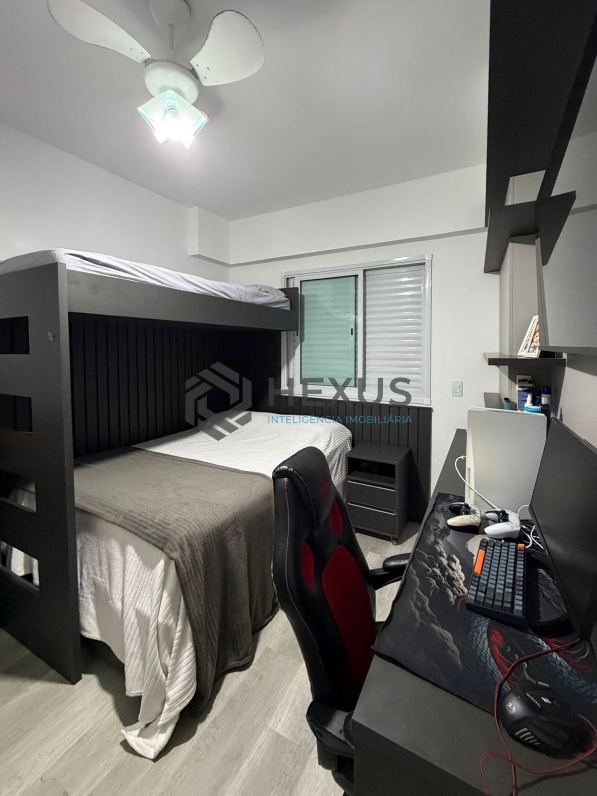 Foto 30 de Apartamento com varanda gourmet e lazer a 1 quadra da praia no Jardim Astúrias, Guarujá