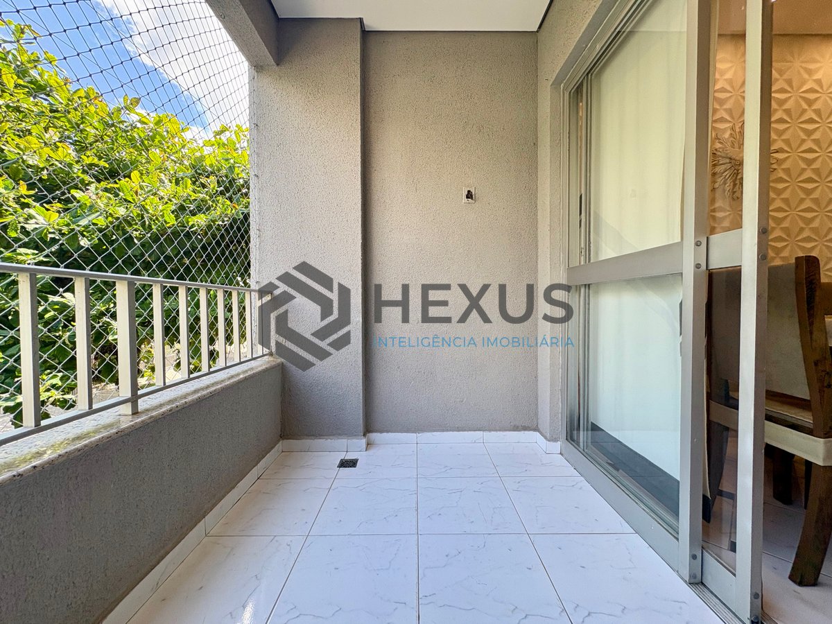 Foto 6 de Apartamento reformado com varanda na Enseada, Guarujá