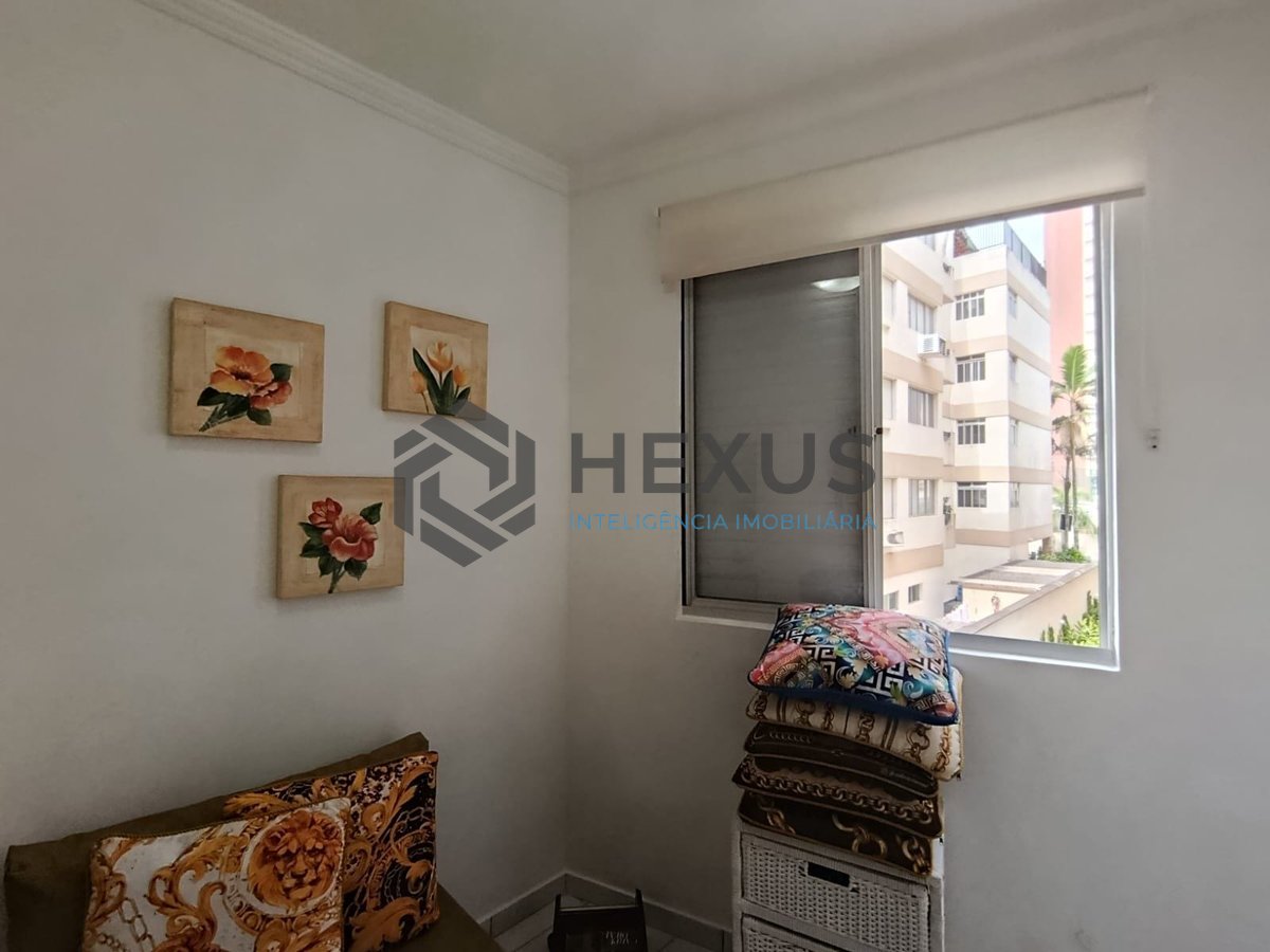 Foto 14 de Apartamento com varanda na Enseada, Guarujá