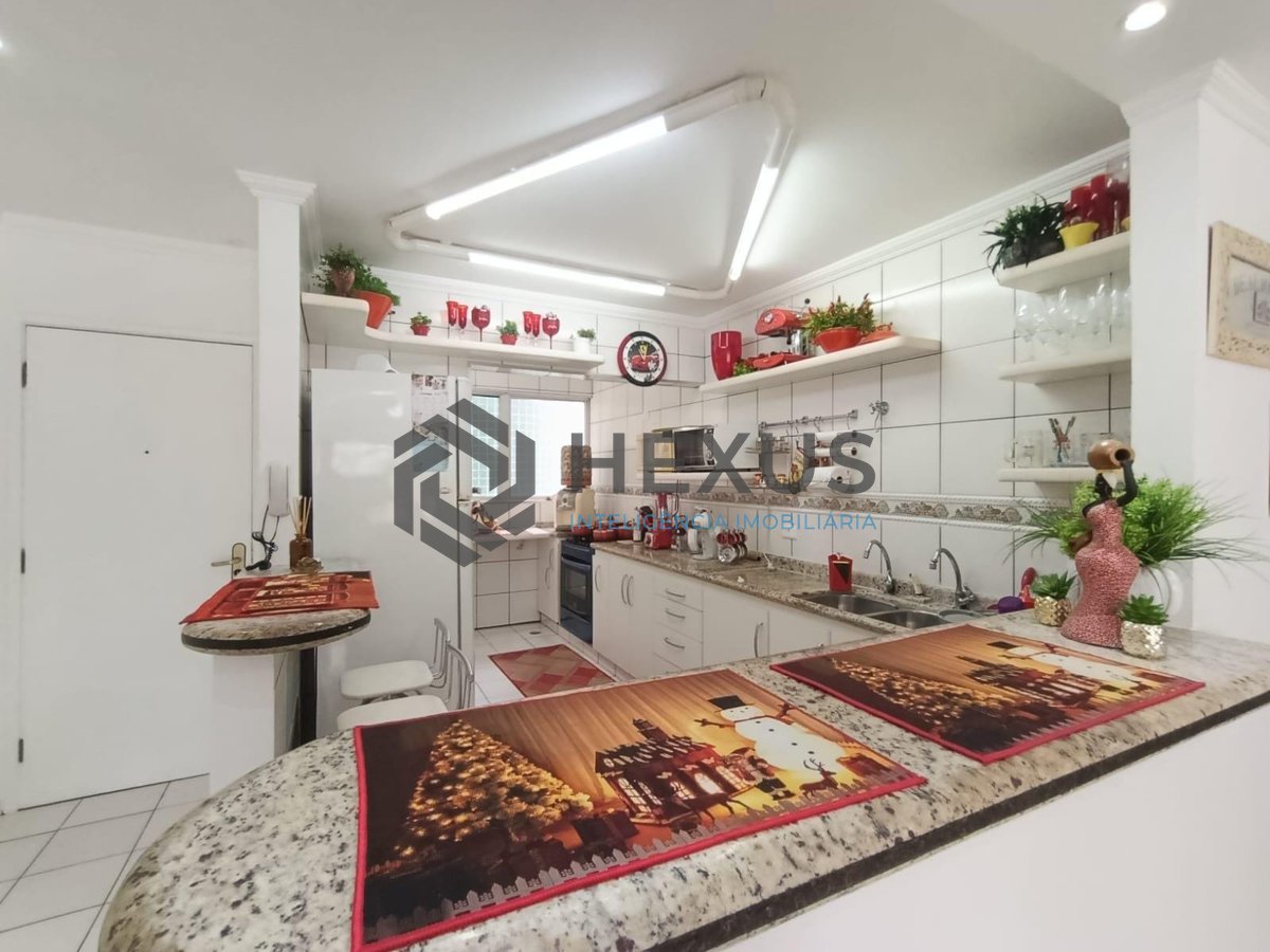 Foto 18 de Apartamento com varanda na Enseada, Guarujá