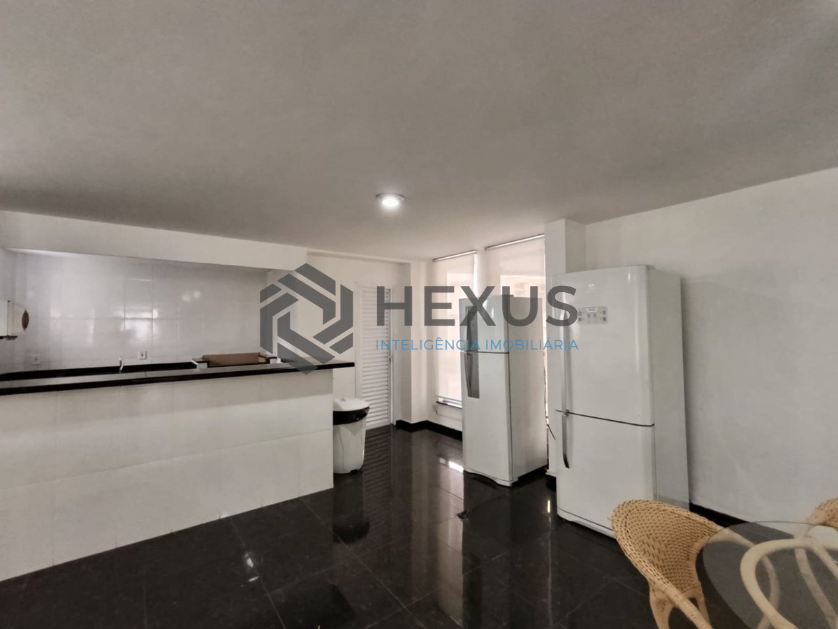 Foto 22 de Apartamento com varanda na Enseada, Guarujá