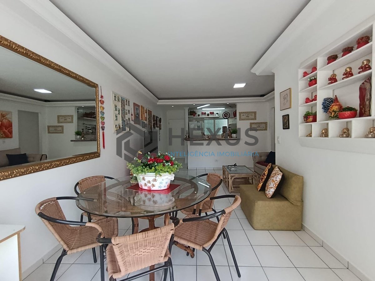 Foto 4 de Apartamento com varanda na Enseada, Guarujá