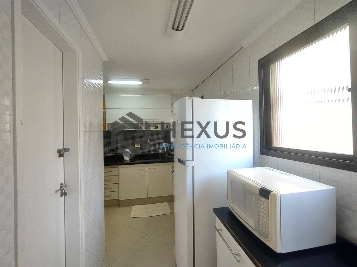 Foto 14 de Apartamento Duplex com varanda e lazer na Enseada, Guarujá