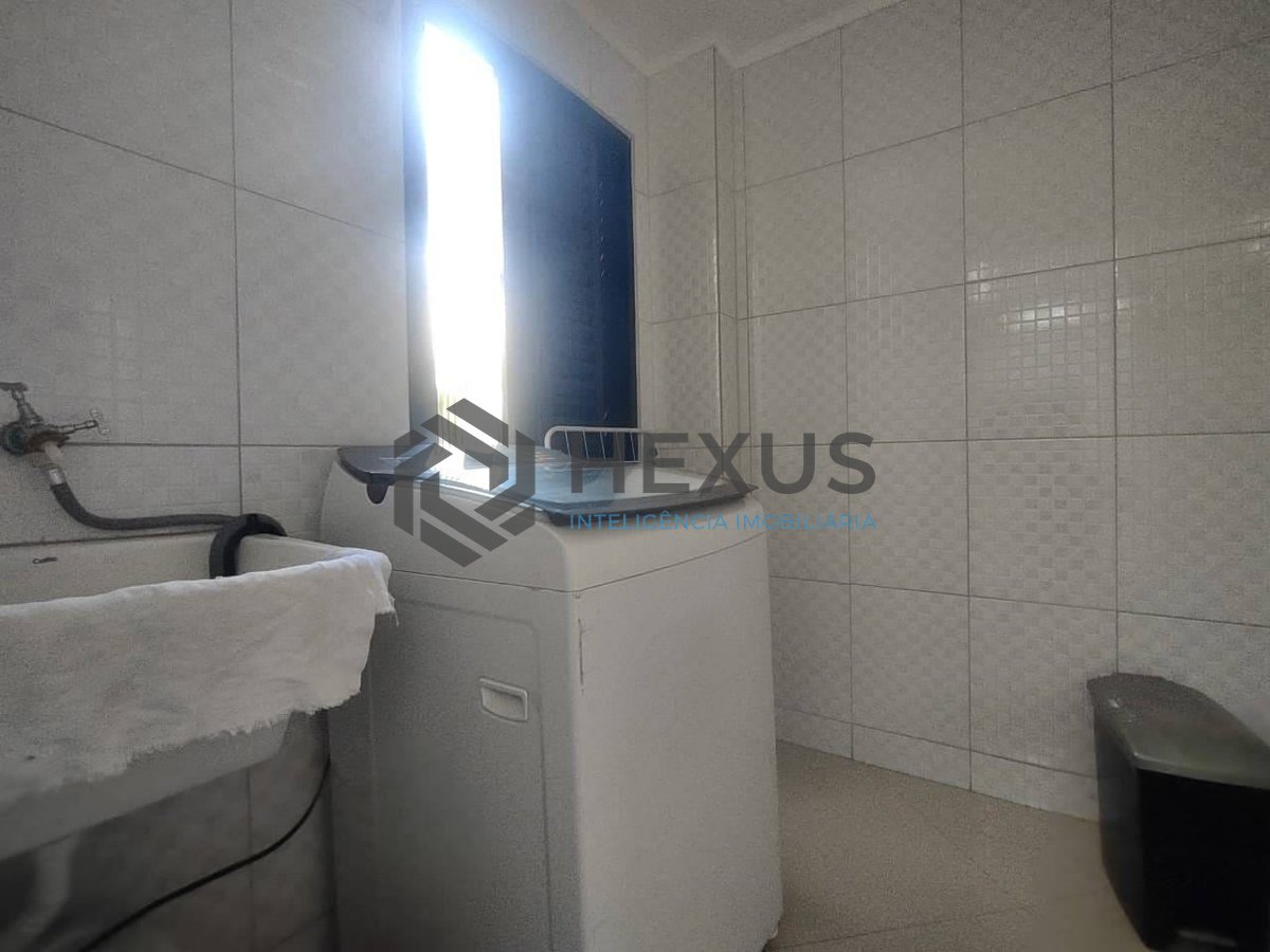 Foto 15 de Apartamento Duplex com varanda e lazer na Enseada, Guarujá