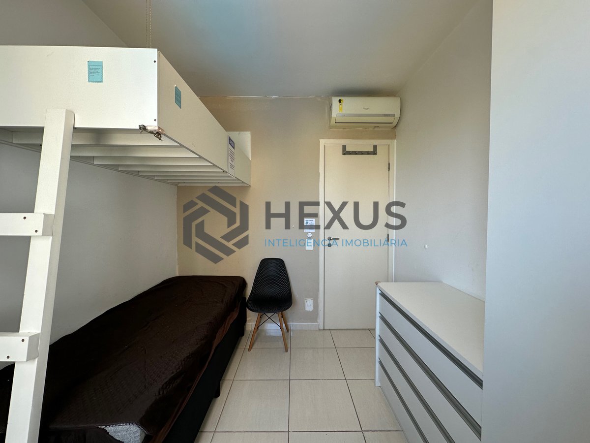 Foto 18 de Apartamento com varanda gourmet e vista mar a 600m da praia na Enseada, Guarujá