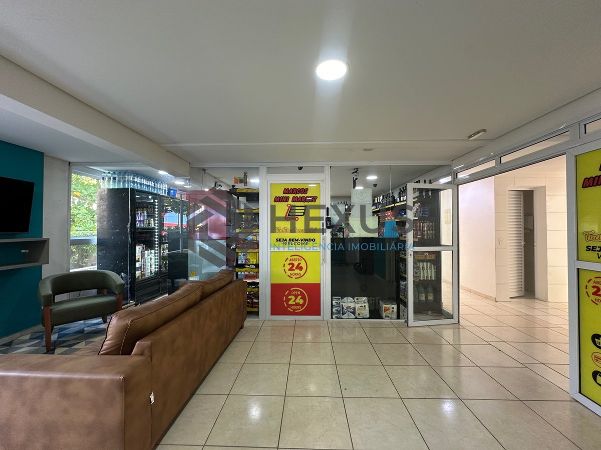 Foto 33 de Apartamento com varanda gourmet e vista mar a 600m da praia na Enseada, Guarujá