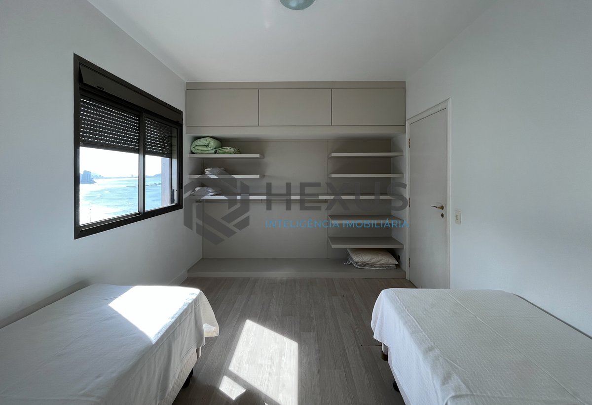 Foto 28 de Apartamento frente mar com varanda vista mar e lazer no Jardim Astúrias, Guarujá