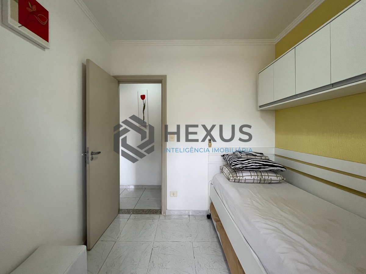 Foto 17 de Apartamento com varanda na Enseada, Guarujá