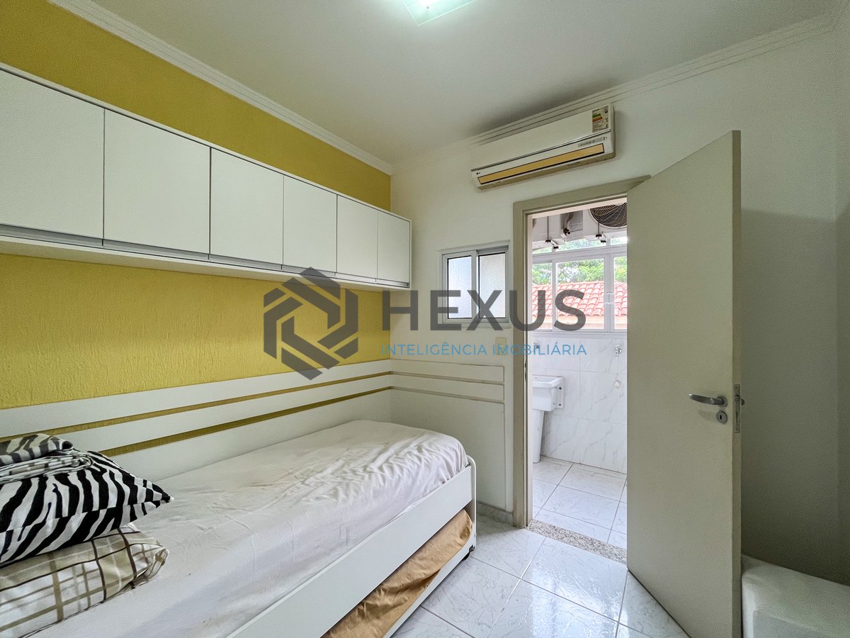 Foto 18 de Apartamento com varanda na Enseada, Guarujá