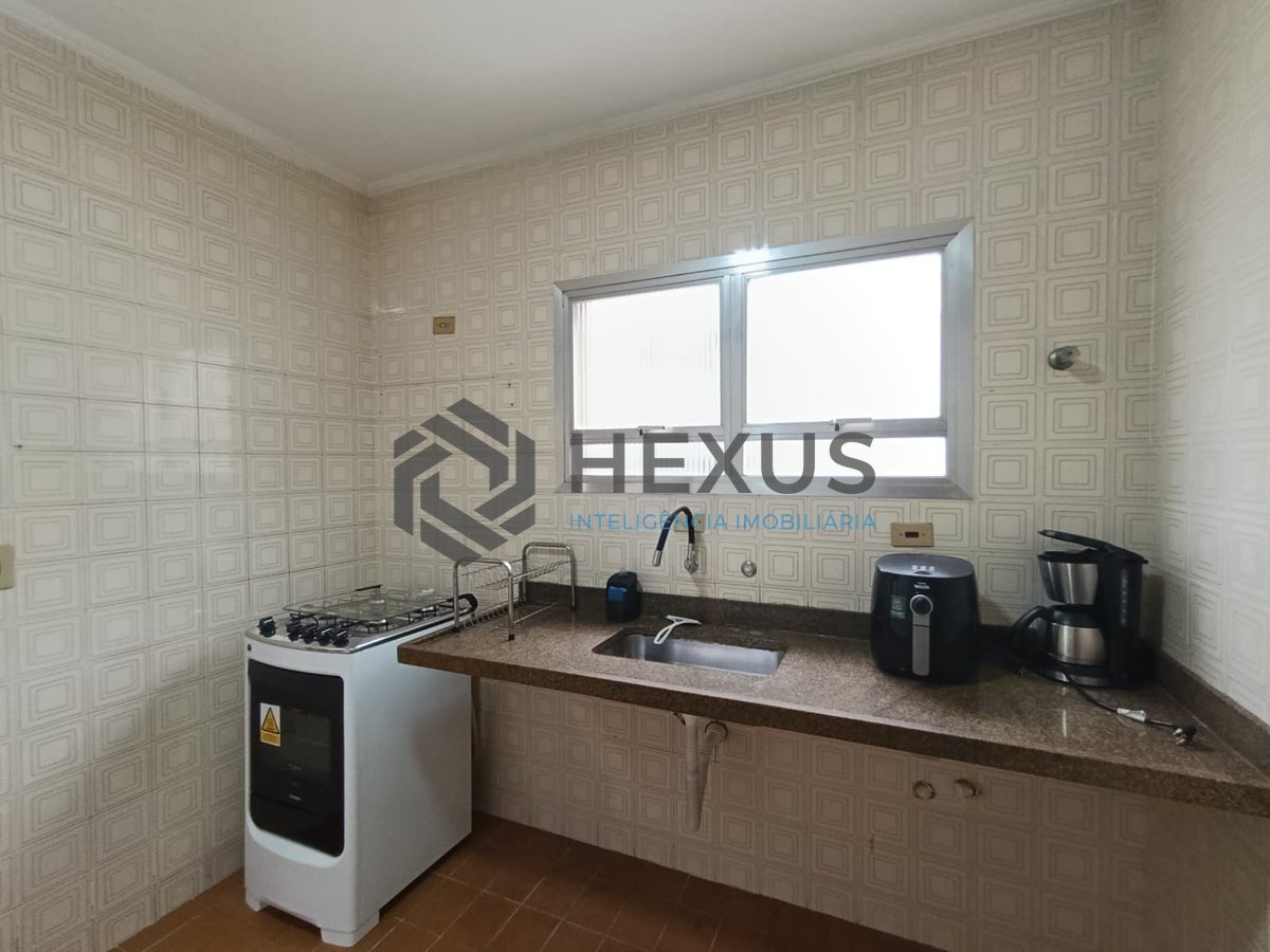 Foto 17 de Apartamento com varanda e lazer na Enseada, Guarujá