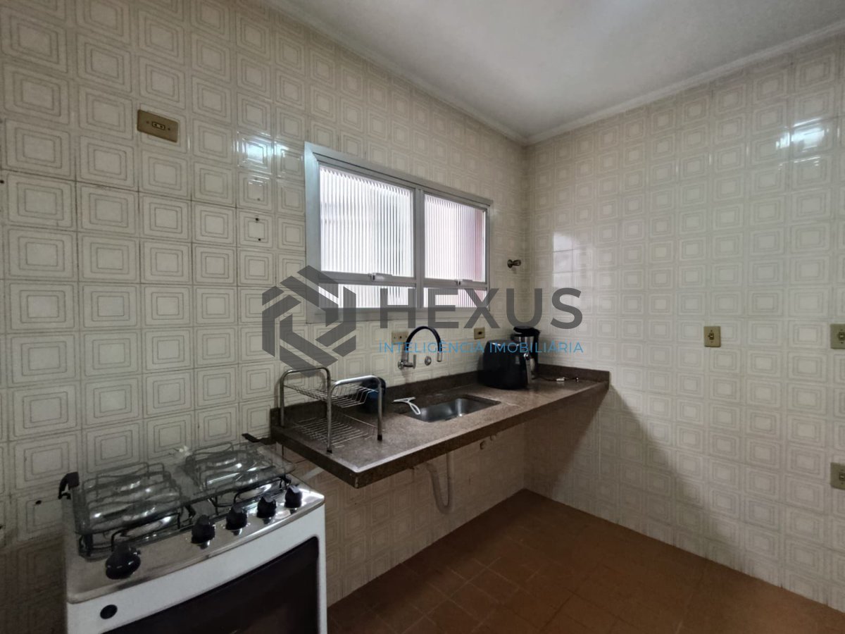 Foto 19 de Apartamento com varanda e lazer na Enseada, Guarujá