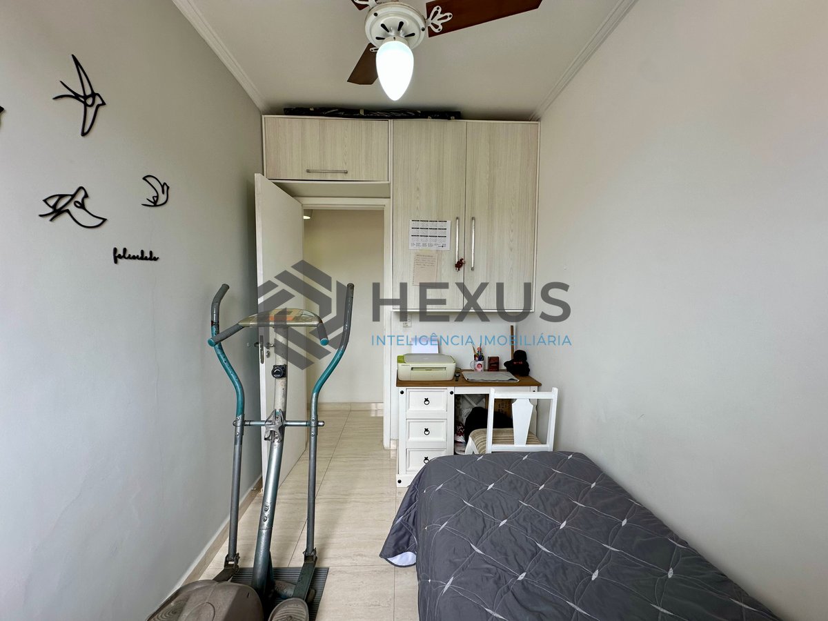 Foto 18 de Apartamento reformado com 2 dormitórios a 900m da Praia da Enseada – Região Tortugas