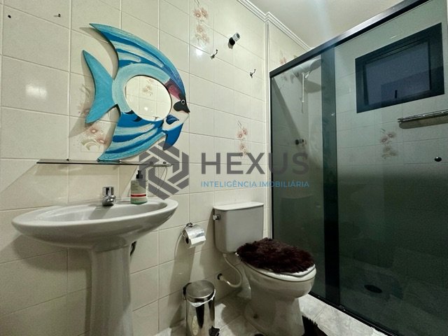 Foto 22 de Apartamento Mobiliado na Enseada – 2 Suítes + Lazer Completo | 800m da Praia