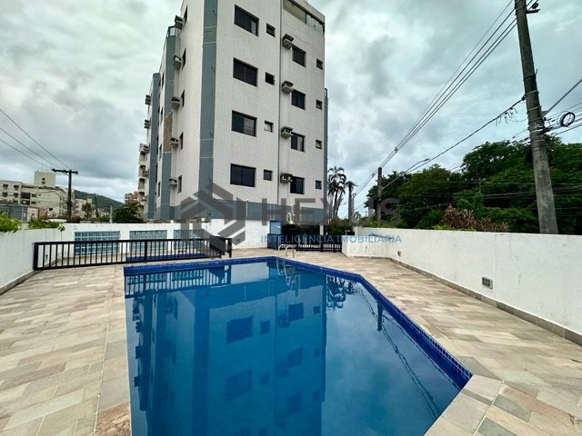 Foto 23 de Apartamento Mobiliado na Enseada – 2 Suítes + Lazer Completo | 800m da Praia