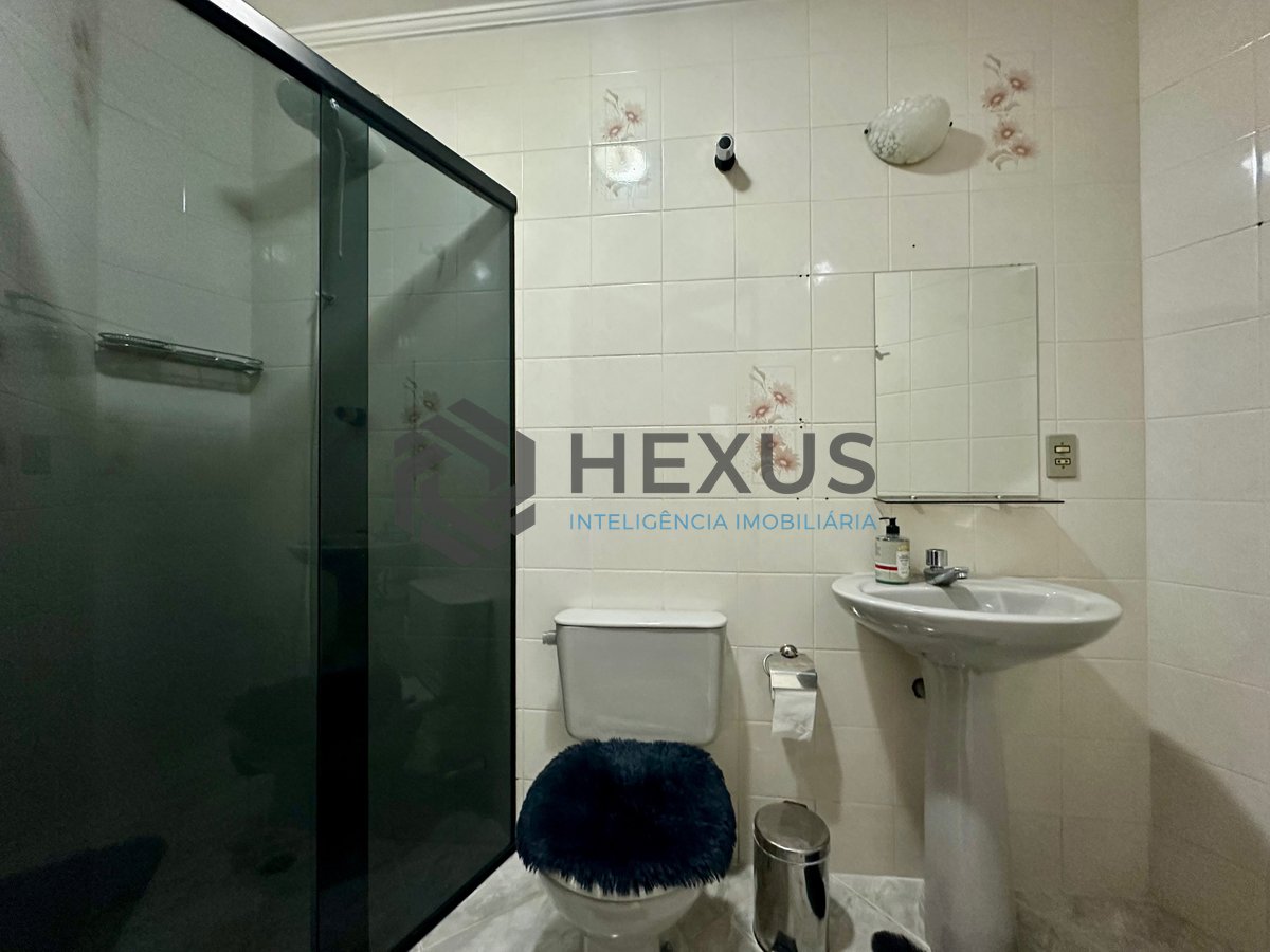 Foto 8 de Apartamento Mobiliado na Enseada – 2 Suítes + Lazer Completo | 800m da Praia