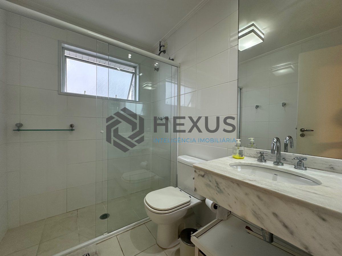 Foto 17 de Apartamento com varanda gourmet vista mar e lazer a 500m da praia na Enseada, Guarujá