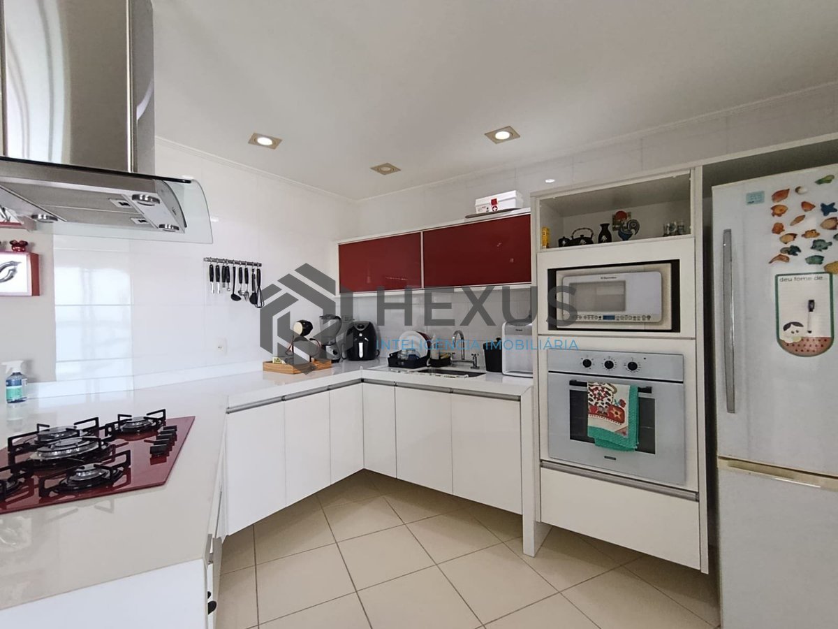 Foto 24 de Apartamento com varanda gourmet vista mar e lazer na Enseada, Guarujá