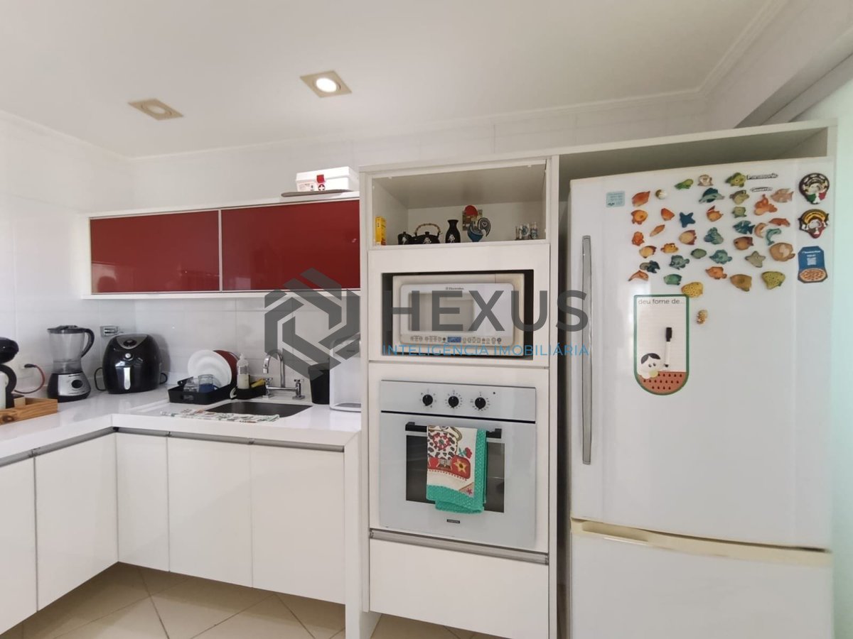 Foto 25 de Apartamento com varanda gourmet vista mar e lazer na Enseada, Guarujá