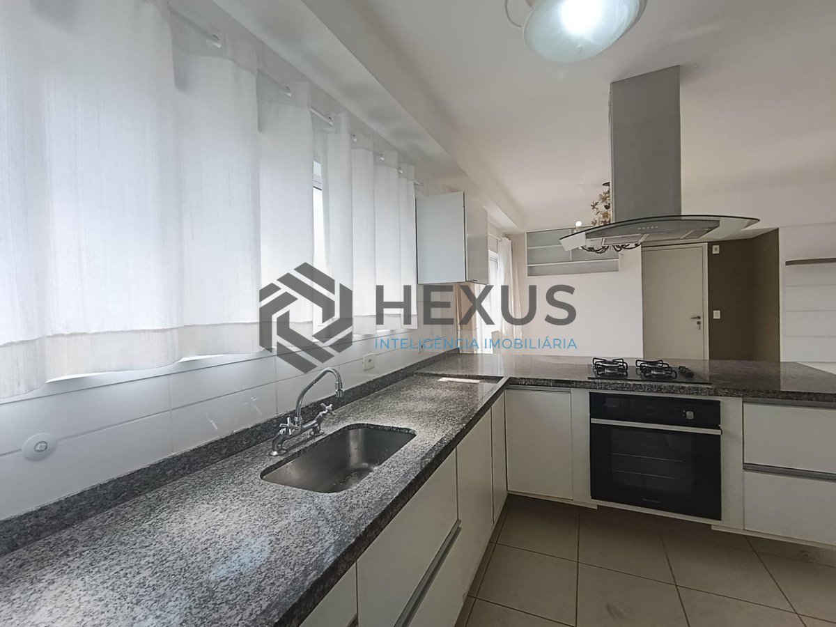 Foto 19 de Apartamento com varanda gourmet vista mar e lazer na Enseada, Guarujá