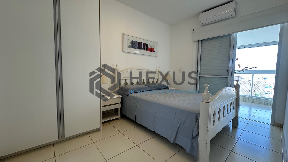 Foto 18 de Apartamento com varanda gourmet vista mar e lazer na Enseada, Guarujá