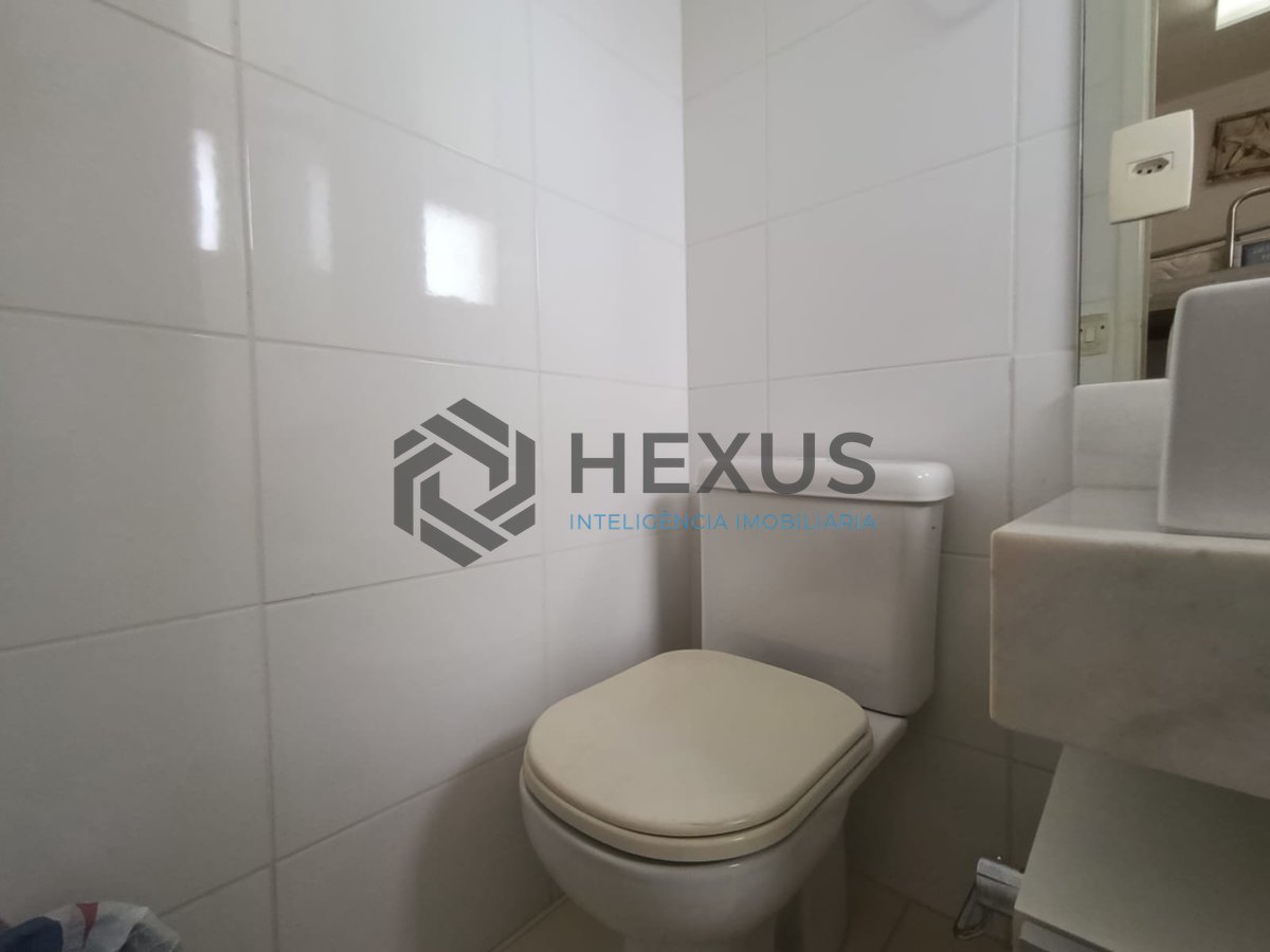 Foto 16 de Apartamento com varanda gourmet vista mar e lazer na Enseada, Guarujá