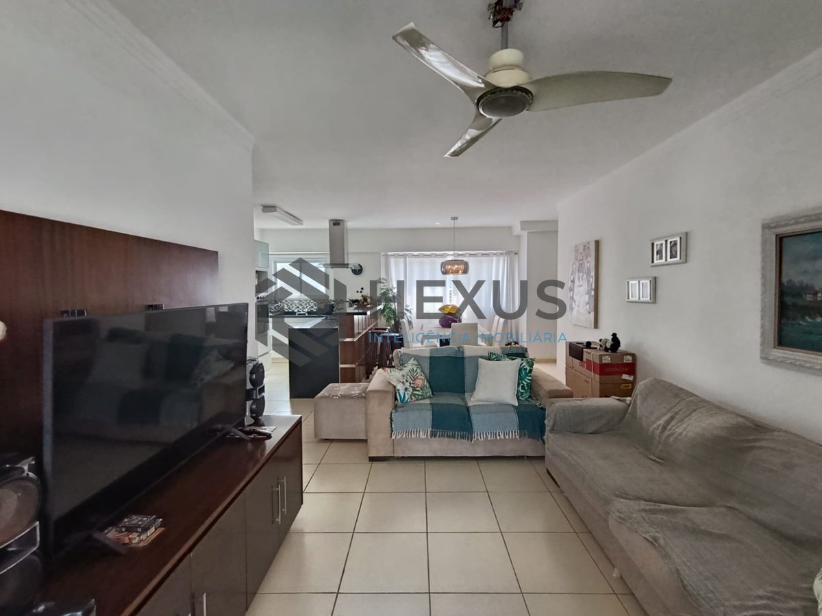 Foto 3 de Apartamento com varanda gourmet vista mar e lazer na Enseada, Guarujá