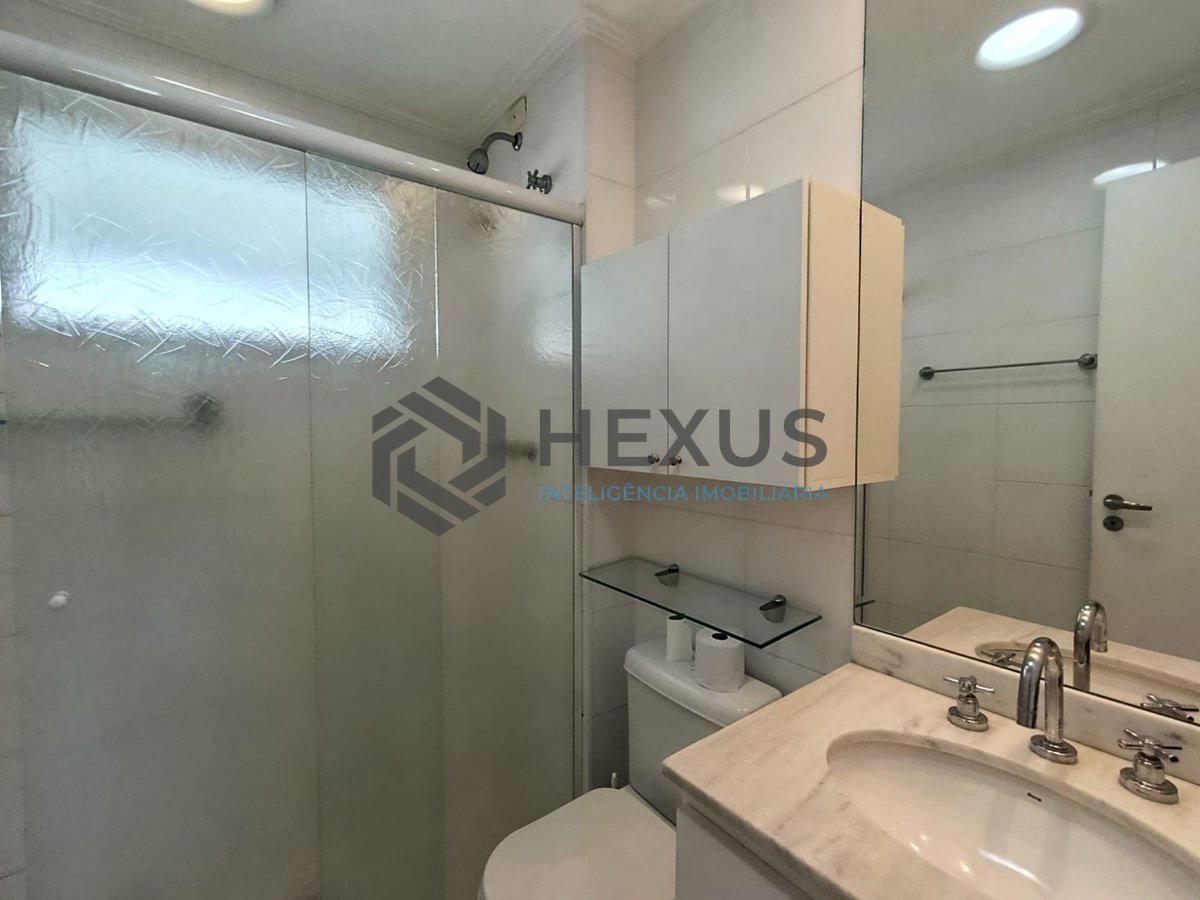 Foto 12 de Apartamento com varanda gourmet vista mar e lazer na Enseada, Guarujá