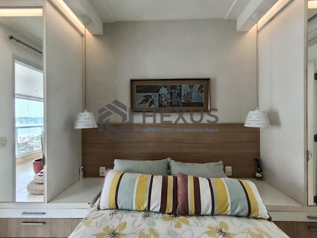 Foto 19 de Apartamento com varanda gourmet vista mar e lazer na Enseada, Guarujá