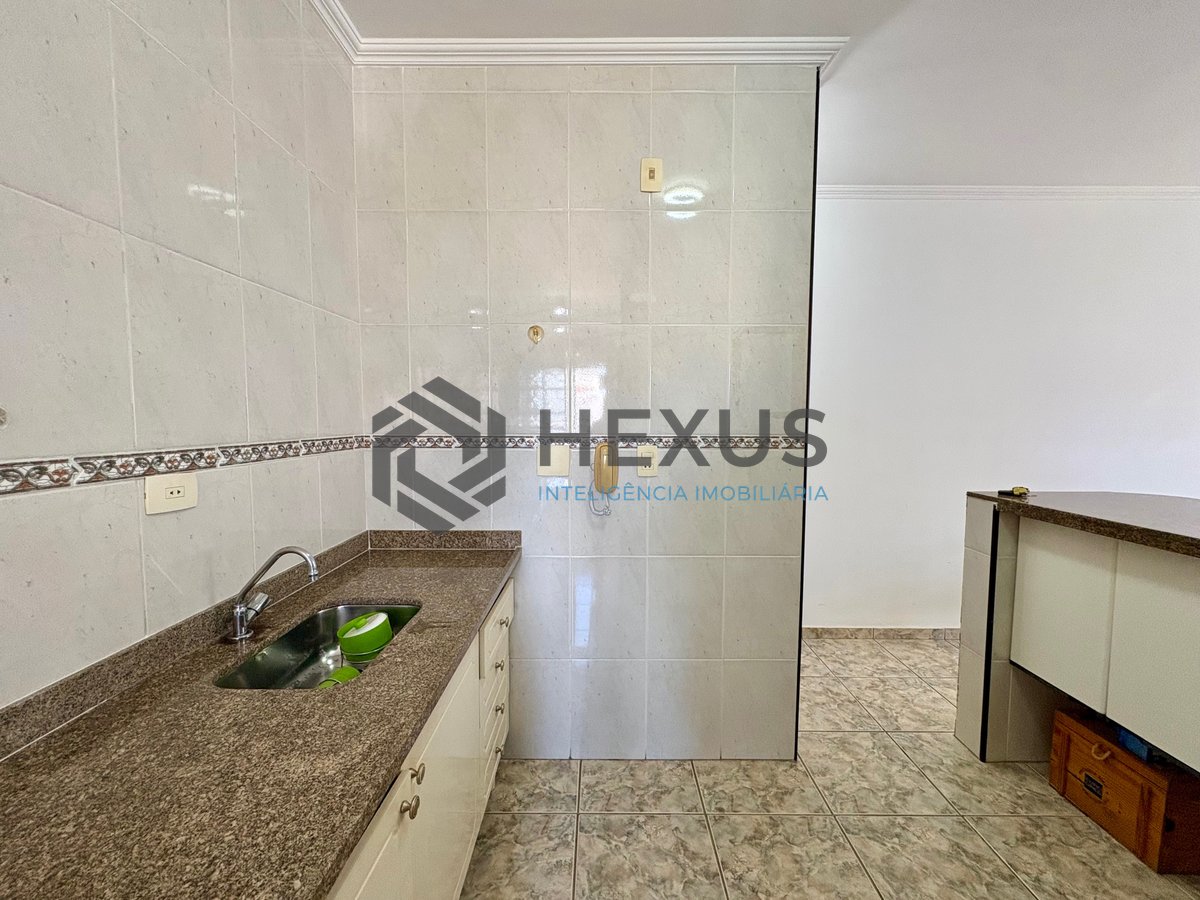 Foto 15 de Apartamento com varanda e lazer na Enseada, Guarujá