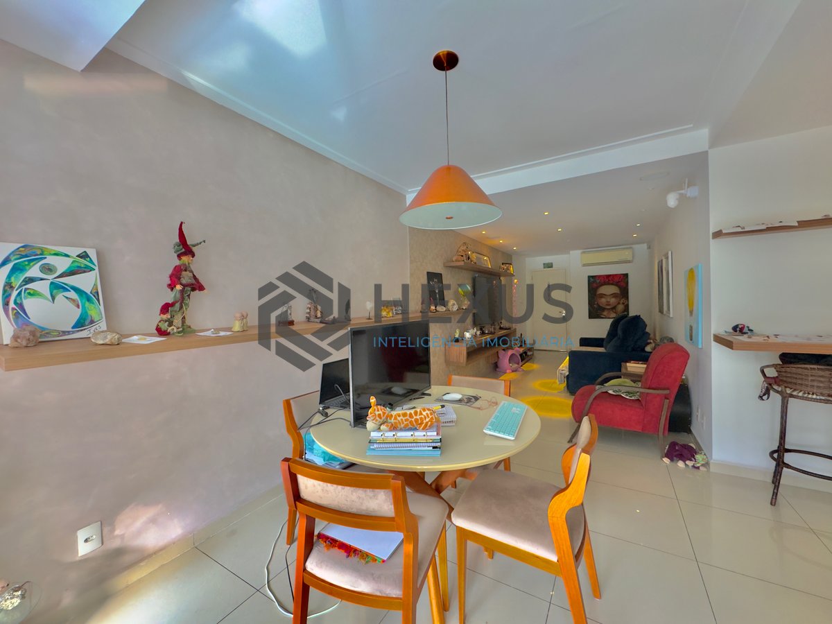 Foto 5 de Apartamento com varanda gourmet com lazer a 2 quadras do mar nas Pitangueiras, Guarujá