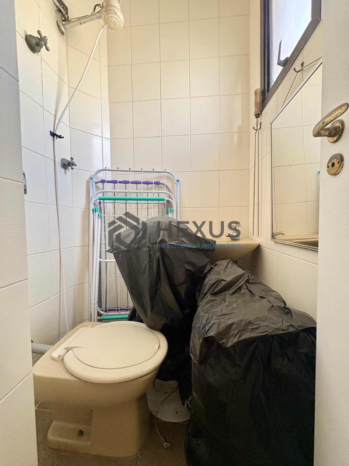 Foto 29 de Apartamento com varanda e lazer na Enseada, Guarujá