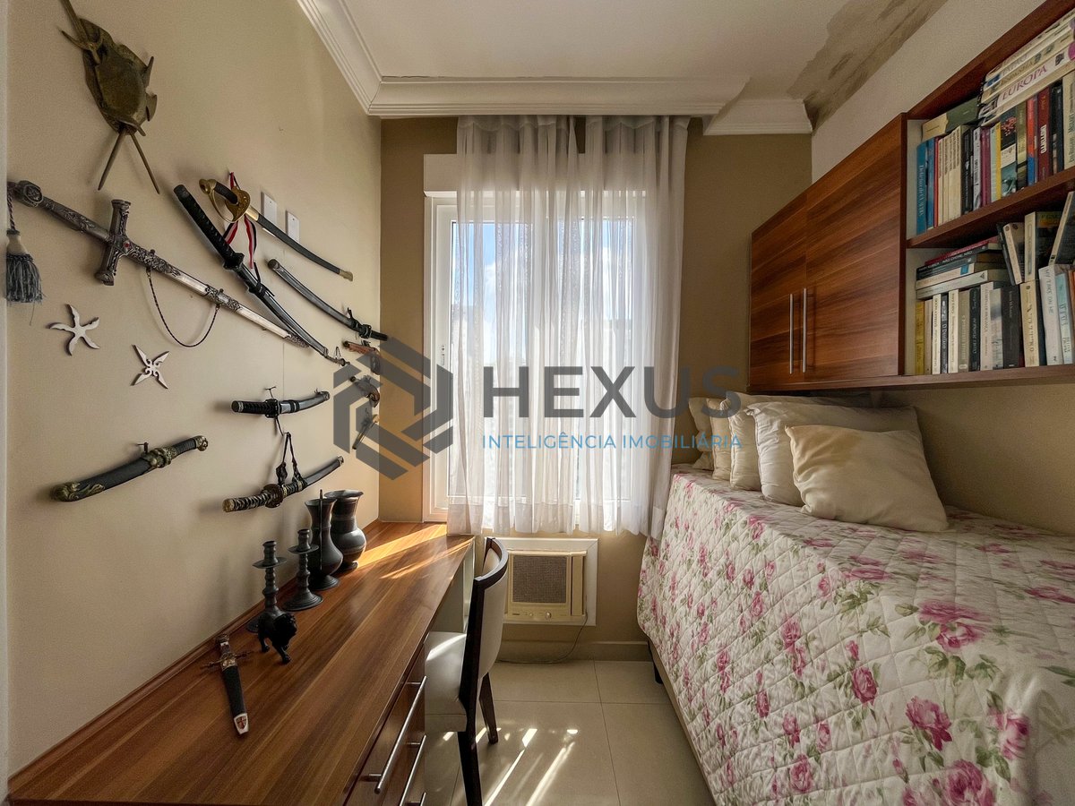 Foto 45 de Apartamento reformado frente mar com vista mar e lazer nas Pitangueiras, Guarujá