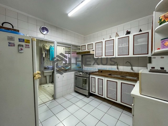 Foto 40 de Apartamento frente mar com varanda vista mar e lazer nas Pitangueiras, Guarujá