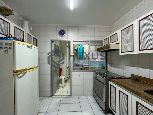 Foto 41 de Apartamento frente mar com varanda vista mar e lazer nas Pitangueiras, Guarujá