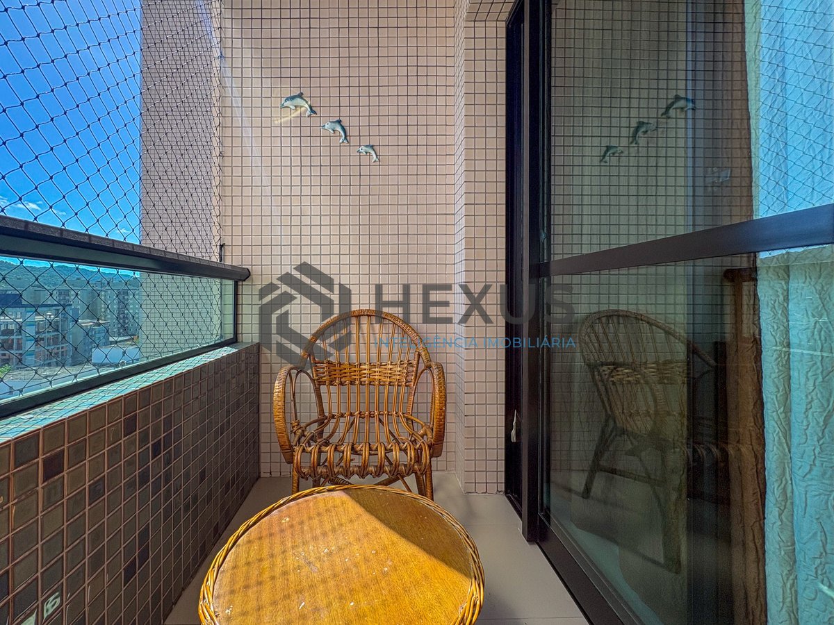 Foto 6 de Apartamento com varanda e lazer na Enseada, Guarujá