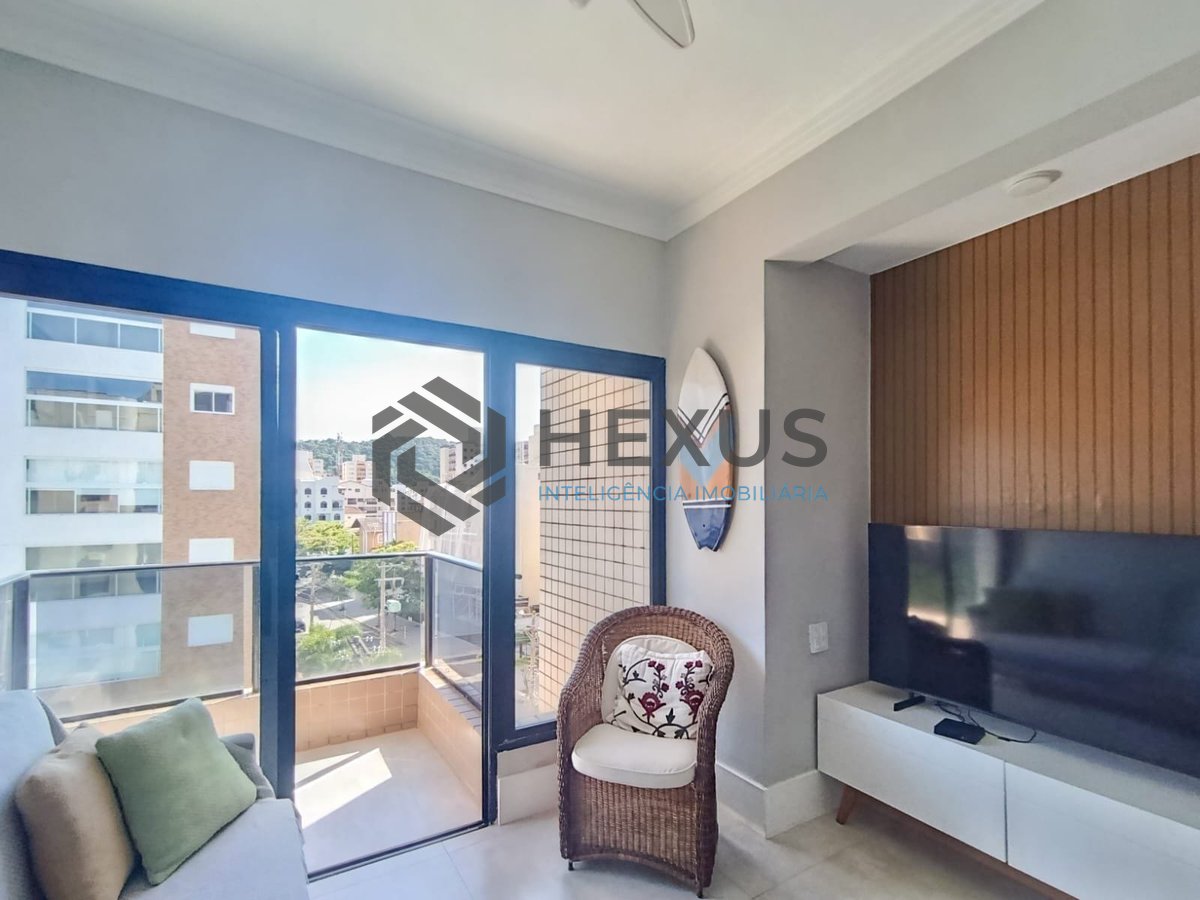 Foto 5 de Apartamento com varanda e lazer na Enseada, Guarujá